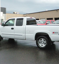 chevrolet silverado 1500 2005 white z71 flex fuel 8 cylinders 4 wheel drive automatic with overdrive 55124