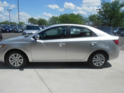 kia forte 2012 silver sedan gasoline 4 cylinders front wheel drive 6 speed automatic 43228