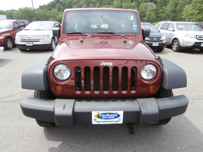 jeep wrangler unlimited 2009 maroon suv x gasoline 6 cylinders 4 wheel drive 6 speed manual 13502