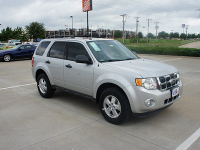 ford escape 2012 silver suv xlt gasoline 4 cylinders front wheel drive automatic 76108