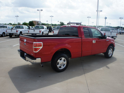 ford f 150 2011 red xlt flex fuel 6 cylinders 2 wheel drive automatic 76108