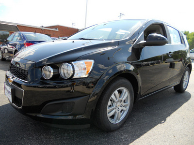 chevrolet sonic 2012 black hatchback lt gasoline 4 cylinders front wheel drive 6 speed manual 60007