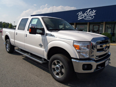 ford f 250 super duty 2011 white lariat biodiesel 8 cylinders 4 wheel drive automatic 37087