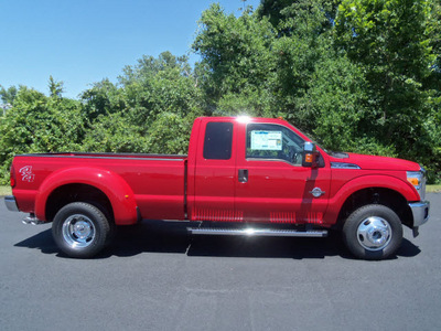 ford f 350 super duty 2012 red xlt biodiesel 8 cylinders 4 wheel drive automatic 37087