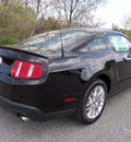 ford mustang 2012 black coupe v6 premium gasoline 6 cylinders rear wheel drive 6 speed manual 37087