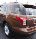 ford explorer 2011 brown suv xlt gasoline 6 cylinders 4 wheel drive automatic 37087