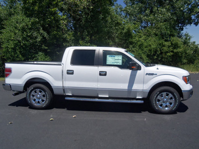 ford f 150 2012 white xlt flex fuel 6 cylinders 2 wheel drive automatic 37087