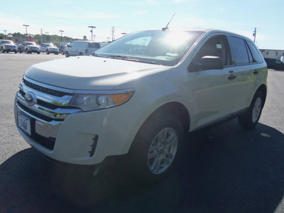 ford edge 2013 white se gasoline 6 cylinders front wheel drive automatic 37087