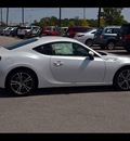 scion fr s 2013 white coupe 2013 scion fr s a6 2dr cpe gasoline 4 cylinders rear wheel drive 6 speed automatic 46219