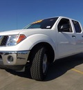 nissan frontier 2008 white se v6 gasoline 6 cylinders 2 wheel drive automatic 90241