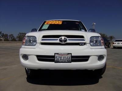 toyota sequoia 2007 suv limited gasoline 8 cylinders rear wheel drive 5 speed automatic 90241