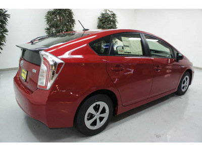 toyota prius 2012 red hatchback three hybrid 4 cylinders front wheel drive automatic 91731