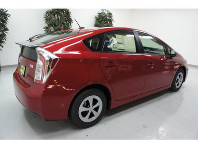 toyota prius 2012 red hatchback three hybrid 4 cylinders front wheel drive automatic 91731