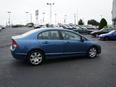 honda civic 2009 blue sedan lx gasoline 4 cylinders front wheel drive automatic 19153