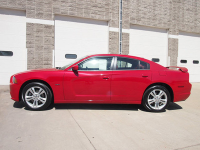 dodge charger 2011 maroon sedan r t gasoline 8 cylinders all whee drive automatic 80301