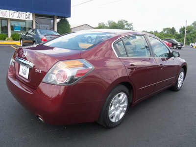 nissan altima 2011 dk  red sedan 2 5 s gasoline 4 cylinders front wheel drive automatic 37087