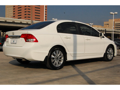 honda civic 2010 white sedan ex l gasoline 4 cylinders front wheel drive automatic 77002