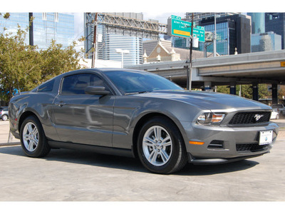 ford mustang 2011 gray coupe v6 gasoline 6 cylinders rear wheel drive automatic 77002