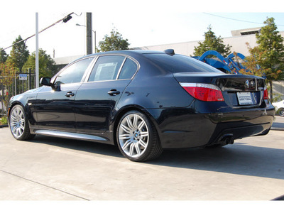 bmw 5 series 2008 black sedan 550i gasoline 8 cylinders rear wheel drive automatic 77002