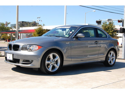 bmw 1 series 2009 dk  gray coupe 128i gasoline 6 cylinders rear wheel drive 6 speed manual 77002