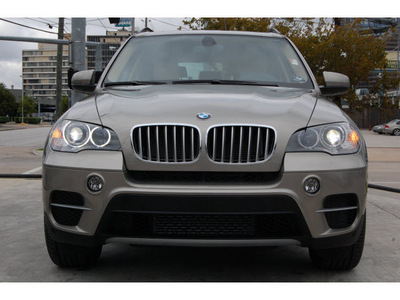 bmw x5 2011 gray xdrive35d diesel 6 cylinders all whee drive automatic 77002