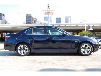 bmw 5 series 2009 blue sedan 528i gasoline 6 cylinders rear wheel drive automatic 77002