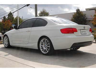 bmw 3 series 2011 white coupe 328i gasoline 6 cylinders rear wheel drive automatic 77002