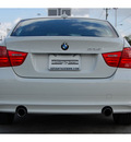 bmw 3 series 2009 white sedan 335xi gasoline 6 cylinders all whee drive automatic 77002