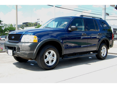 ford explorer 2005 dk  blue suv xls flex fuel 6 cylinders 4 wheel drive automatic with overdrive 77002