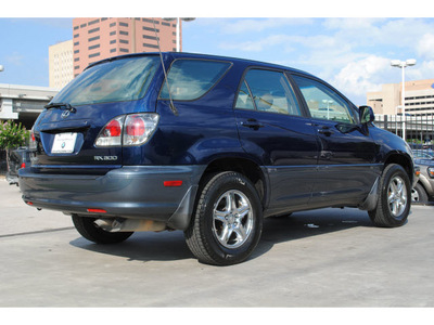 lexus rx 300 2002 dk  blue suv gasoline 6 cylinders front wheel drive automatic with overdrive 77002