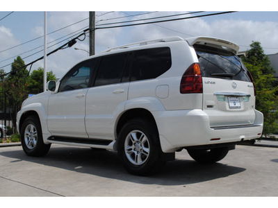 lexus gx 470 2004 white suv gasoline 8 cylinders 4 wheel drive automatic 77002