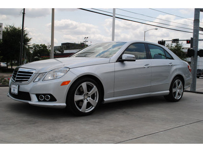 mercedes benz e class 2010 silver sedan e350 luxury gasoline 6 cylinders rear wheel drive automatic 77002