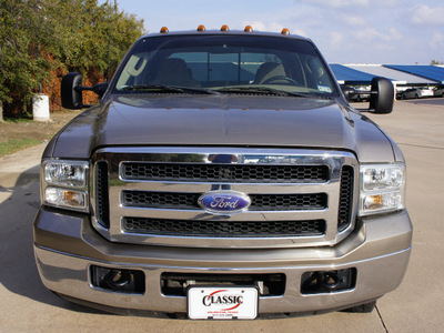 ford f 350 super duty 2007 beige xlt diesel 8 cylinders rear wheel drive not specified 76018