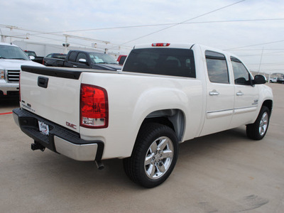 gmc sierra 1500 2012 white diamond sle flex fuel 8 cylinders 2 wheel drive automatic 76018