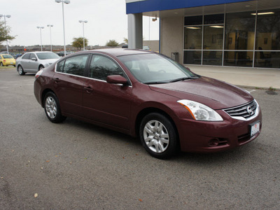 nissan altima 2011 dk  red sedan 2 5 s gasoline 4 cylinders front wheel drive automatic 76049