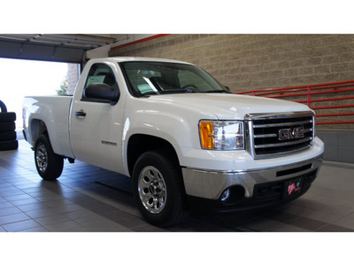 gmc sierra 1500 2012 summit white work truck gasoline 6 cylinders 2 wheel drive 4 speed automatic 79015