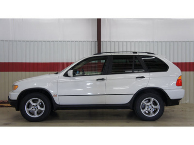 bmw x5 2001 white suv 3 0i gasoline 6 cylinders all whee drive automatic 79110