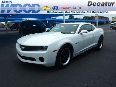 chevrolet camaro 2012 white coupe ls gasoline 6 cylinders rear wheel drive automatic 76234