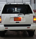 nissan pathfinder 2000 white suv le gasoline v6 4 wheel drive automatic 79110