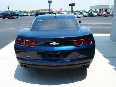 chevrolet camaro 2010 blue coupe lt gasoline 6 cylinders rear wheel drive 6 speed manual 76234