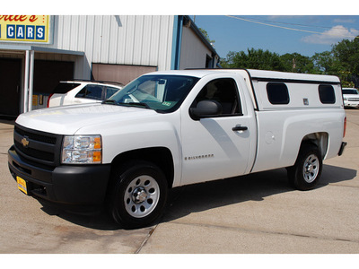 chevrolet silverado 1500 2009 white work truck gasoline 6 cylinders 2 wheel drive automatic with overdrive 77340