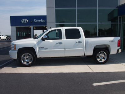 chevrolet silverado 1500 2011 white lt flex fuel 8 cylinders 4 wheel drive automatic 76234