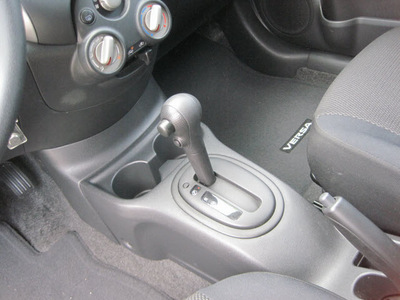 nissan versa 2012 gry sedan sv gasoline 4 cylinders front wheel drive automatic 77301