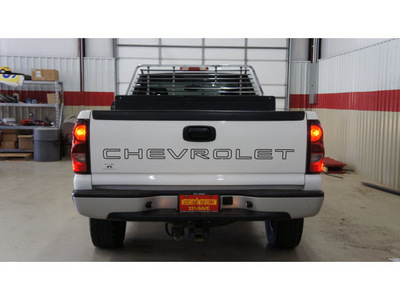 chevrolet silverado 1500 classic 2007 white pickup truck work truck flex fuel 8 cylinders 4 wheel drive automatic 79110