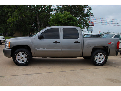 chevrolet silverado 1500 2007 gray lt1 8 cylinders 4 wheel drive automatic with overdrive 77340