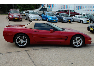 chevrolet corvette 2000 red gasoline v8 rear wheel drive automatic with overdrive 77340