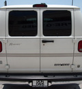 dodge ram 1500 2003 white van 8 cylinders automatic with overdrive 76011