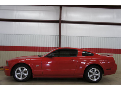 ford mustang 2008 red coupe gt premium gasoline 8 cylinders rear wheel drive 5 speed manual 79110
