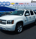 chevrolet avalanche 2012 white lt flex fuel 8 cylinders 2 wheel drive 6 speed automatic 76234