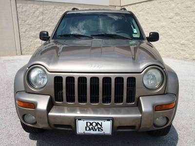 jeep liberty 2004 beige suv limited gasoline 6 cylinders rear wheel drive automatic with overdrive 76011